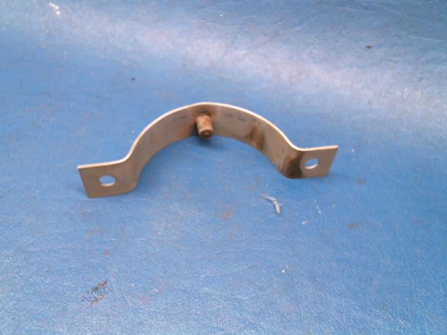 0550176-31 Cessna - CLAMP HALF-EXHAUST