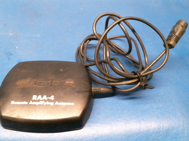 RAA-4 GPS - Remote Amplifying Antenna