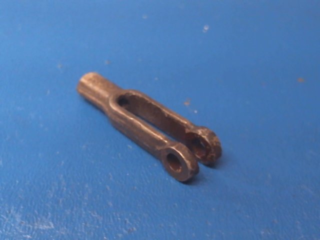 554 757 Piper - Clevis - MS35812-1