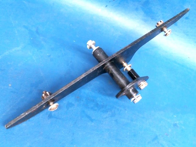 62771-00 Piper - BELLCRANK-LH AILERON