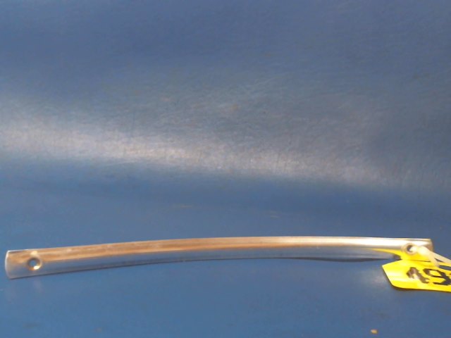 63142-09 Piper - TRIM STRIP Headlining right