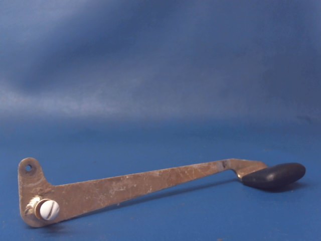 79515-13 Piper - HANDLE - Cabin door (Knob broken)