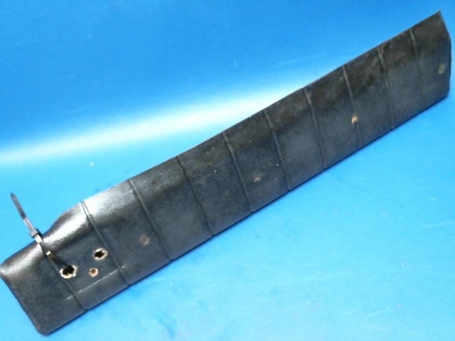 99950-00 Piper - CHANNEL - Shin guard right