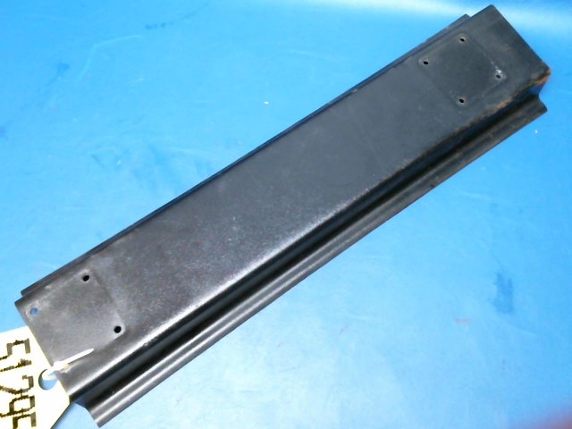 79747-01 Piper - HAT - Seat support right