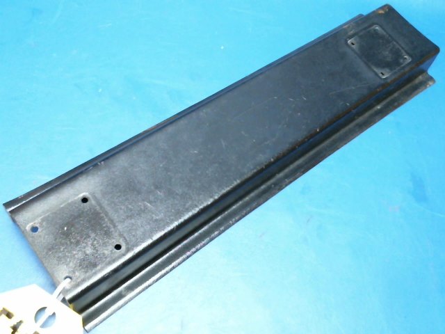 79747-00 Piper - HAT assy - Seat support left