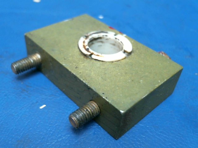 36825-02 Piper - BLOCK - Torque tube bearing