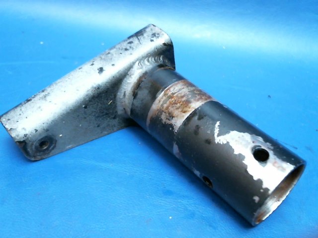 62727-00 Piper - TUBE - Flap torque tube. left
