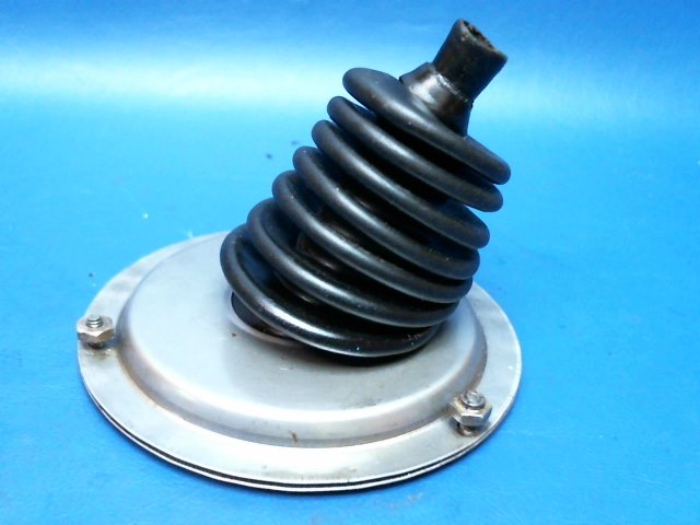 453 158 Piper - STEERING BOOT ASSEMBLY (TORN BOOT)