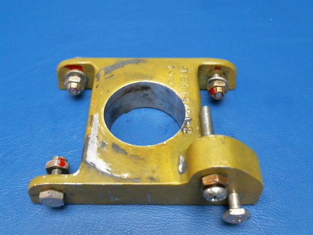 62421-00 Piper - FITTING - Flap torque tube left