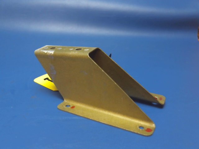 36865-02 Piper - SUPPORT - Bearing block