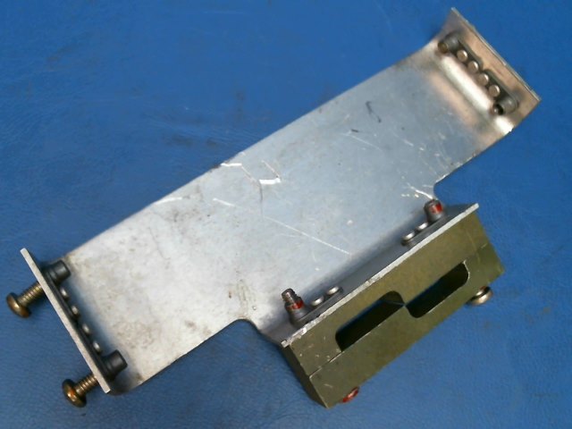 96283-00 Piper - BRACKET - Cable clamp