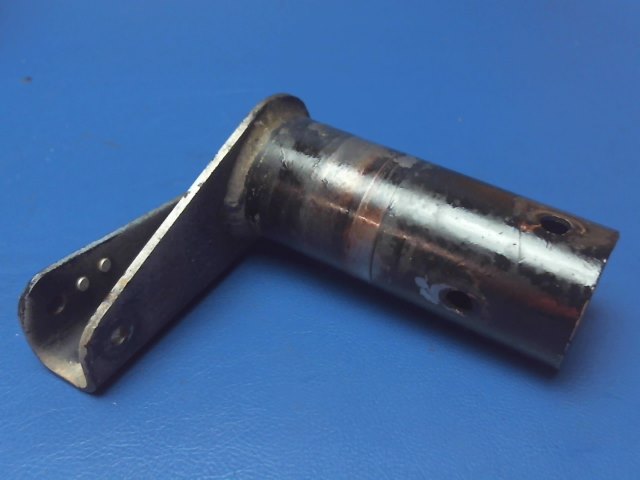 62727-01 Piper - TUBE ASSEMBLY - Flap torque tube right