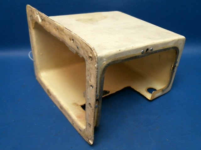 37167-10 Piper - BOX ASSY