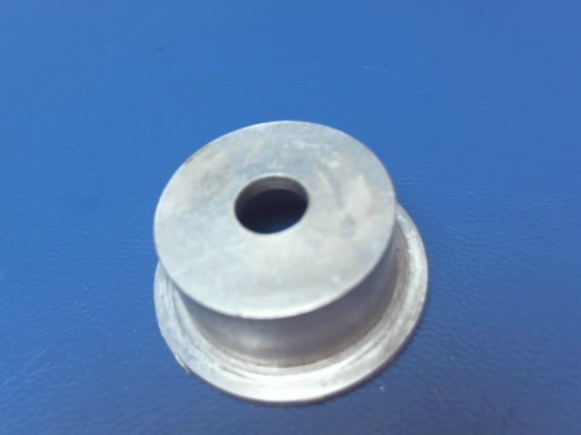 35158-02 Piper - PLUG - Axle