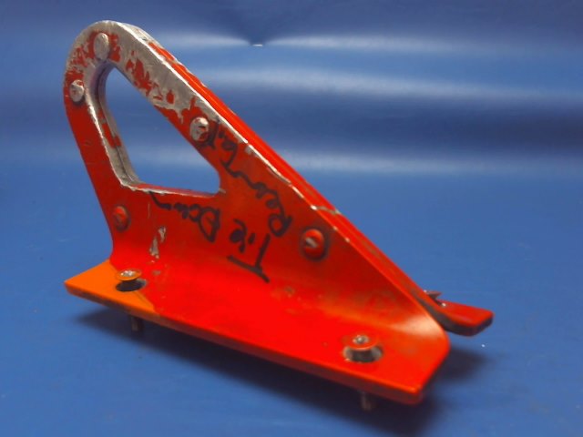 66769-00 Piper - SKID - Tail Tie Down
