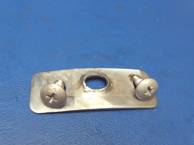 96986-00 Piper - PLATE - Striker