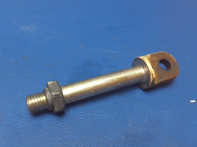 402 057 Piper - EYE BOLT - Door hinge (AN44-17A)