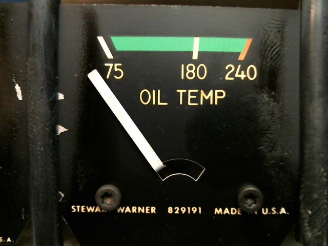 829191 Stewart Warner - GAUGE - OIL TEMP