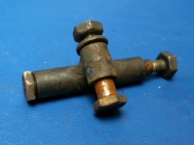 37511-15 Piper - TRUNNION - COWL FLAP ACUATION