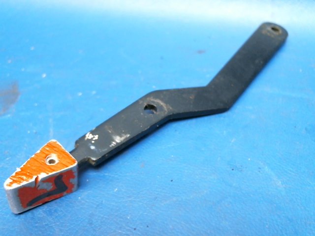 96085-00 Piper - LEVER - Fuel selector valve left