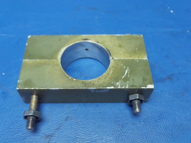 62745 00 Piper - PILLOW BLOCK ASSEMBLY - Torque shaft support