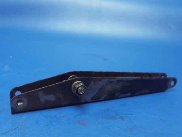37511-35 Piper - CHANNEL - COWL FLAP ACTUATION
