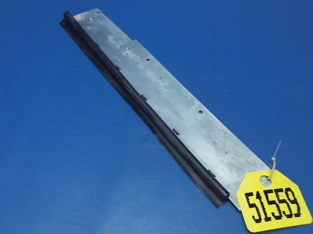 67723-00 Piper - PLATE - AFT WING ACCESS LEFT