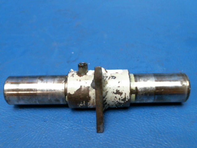 5041120-1 Cessna - SHAFT - MAIN LANDING GEAR STRUT