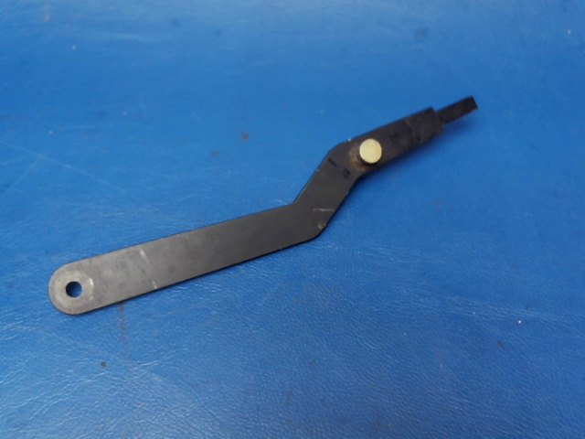 96085-00 Piper - LEVER - Fuel selector valve left