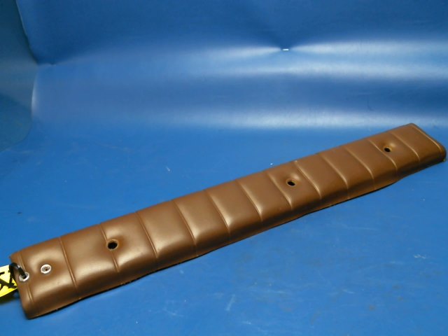 96835-00 Piper - CHANNEL - SHIN GUARD RIGHT
