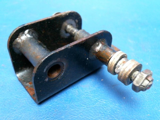 95712-04 Piper - LINK - Nose gear retraction