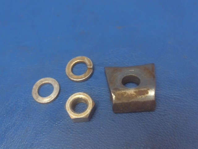 N.P.N. Continental O-200A - Mag Clamp Assy