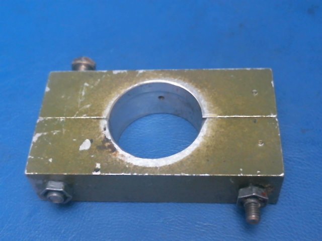 62745 00 Piper - PILLOW BLOCK ASSEMBLY - Torque shaft support