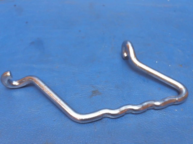1215076-1 Cessna - Hanger-Coat