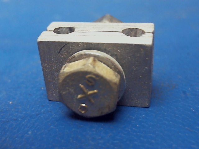 96864-00 Piper - CLAMP - Lower door latch