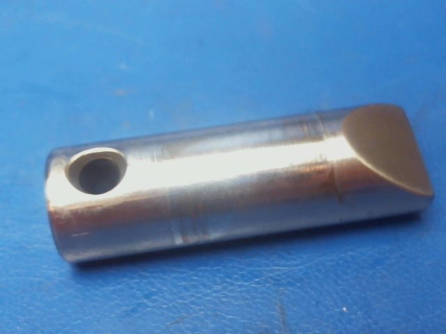 652984 Continental IO-520L-12B - SHAFT-VALVE ROCKER
