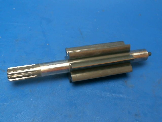 629448 Continental IO-520L-12B - GEAR-SHAFT ASM-TACH