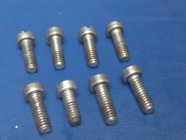 649353-.75 Continental IO-520L-12B - BOLT-.25-20X.75LG (Set of 8)