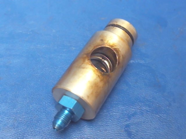 1241613-1 Cessna - Plug-Main Landing Gear