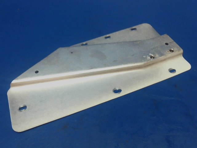 1217089-3 Cessna - Plate-Cover