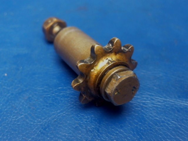 1260420-1 Cessna - SPROCKET-IDLER