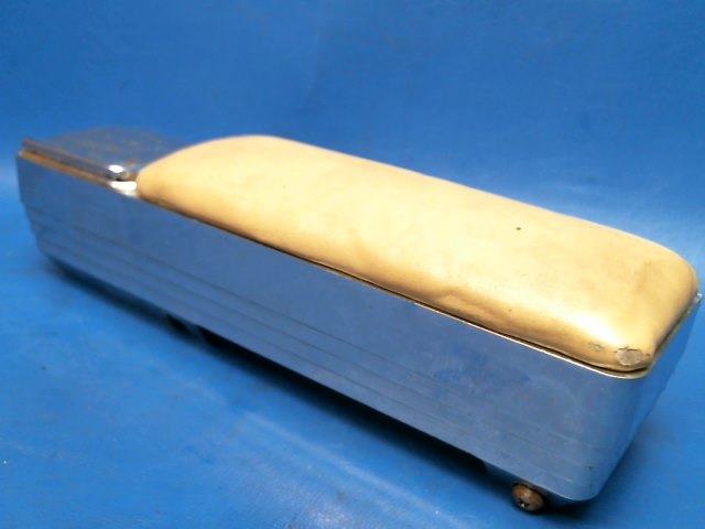 66710-17 Piper - HOUSING assy - Armrest