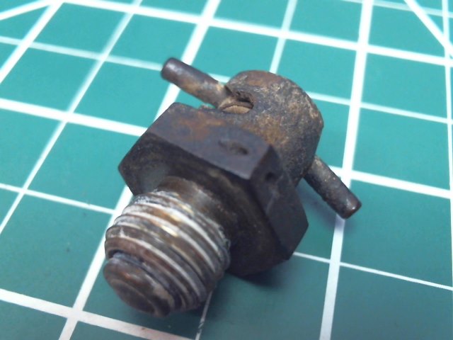 S2106-2 Cessna - Fuel Drain Valve ( Used With Sampler Cup )