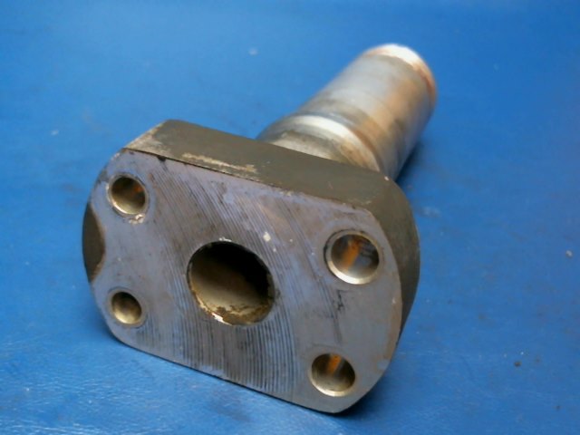 0541124 Cessna - AXLE-MAIN LANDING GEAR(Aluminum)