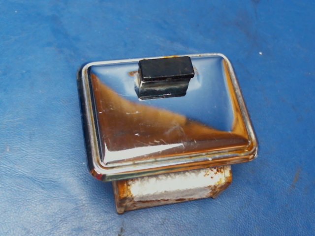 S1762-1 Cessna - ASH TRAY