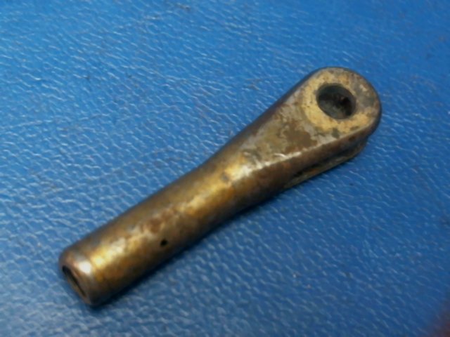 488 327 Piper - CLEVIS - (AN665-21R)
