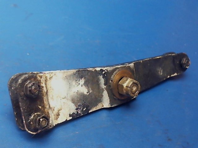 76407-03 Piper - BELLCRANK-Nose wheel steering