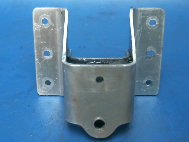 2413030-1 Cessna - BRACKET-BRAKE CYLINDER LH ONLY