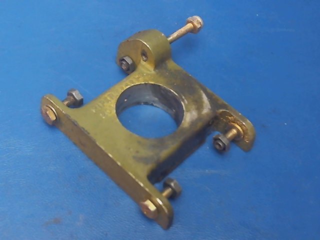 62421-00 Piper - FITTING - Flap left