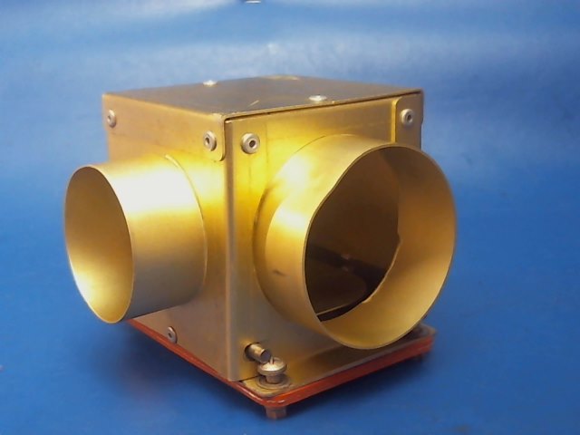9909002-1 Cessna - HEAT BOX